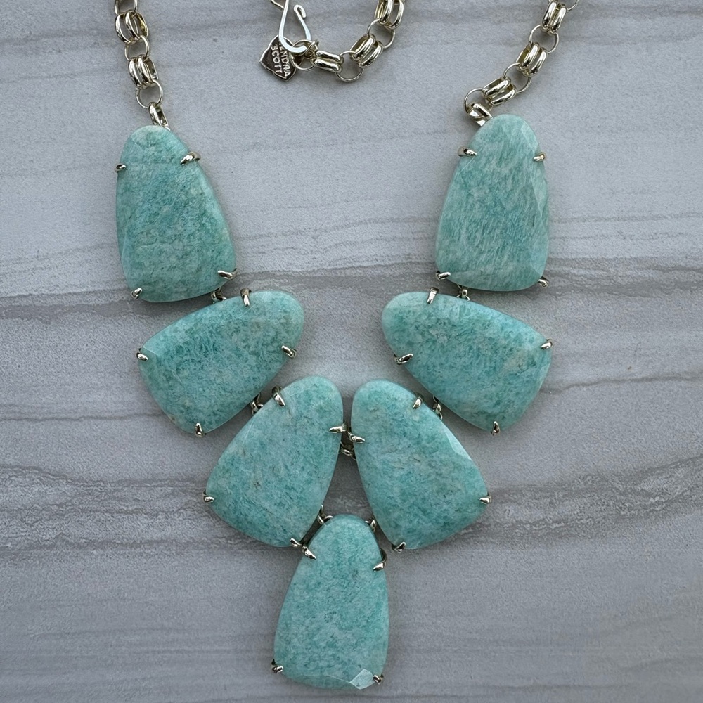 Kendra Scott Harlow light green Amazonite in gold